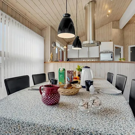 Stunning Home In Sydals With Sauna Feriehus Nedre Lysabild