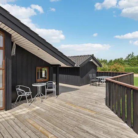 Feriehus Stunning Home In Sydals With Sauna *